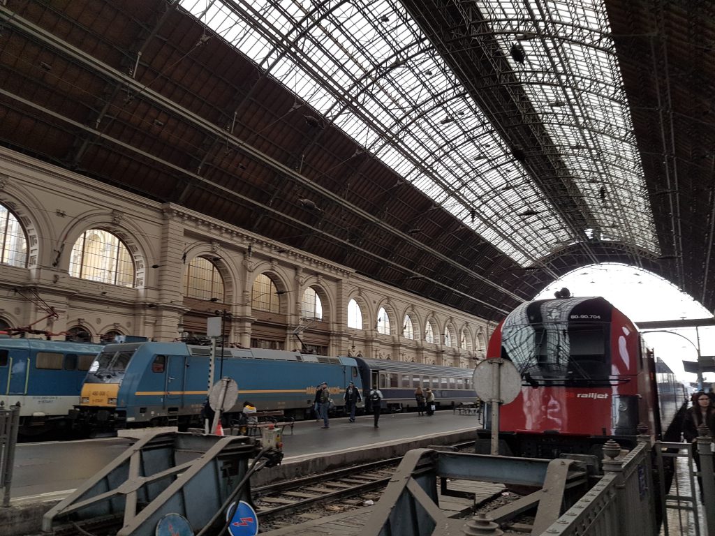 Mobilität (Bahnhof Budapest)